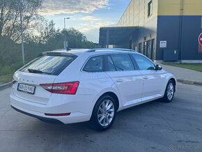 ►2020 SKODA SUPERB 2,0TDI 110kw virtual cockpit - 7