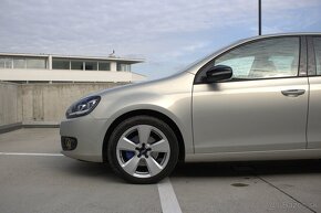 Volkswagen Golf 2.0 TDI 140k MT6 Style - 7