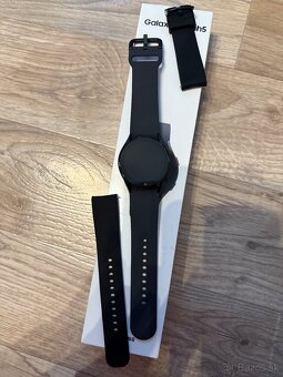 SAMSUNG GALAXY WATCH5 40 MM ČIERNE - 7