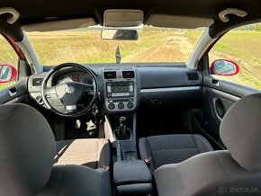 VW Golf 5 1,6i - 7