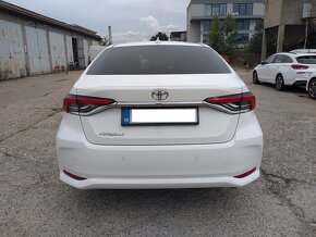 2022_TOYOTA Corolla 1.5 benzín_13.250€ netto_REZERVOVANÉ_ - 7