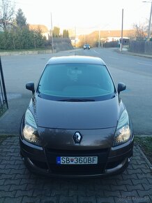 Renault Scenic - 7