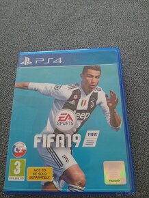 Predám alebo vymením Fifa 17, FiFa 19 , FiFa 21 - 7