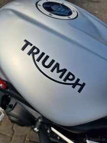 Triumph Street Triple 765 R r.v.: 2020 prvý majiteľ - 7