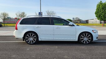 Volvo V50 D4 130 kW - 7