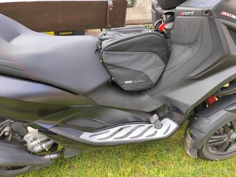 Predám vymením, Piaggio MP3 300 HPE sport, ročník 2022 - 7