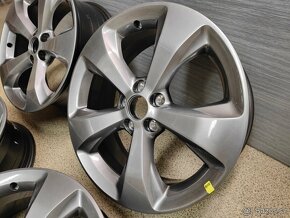 Alu disky 5x110 R18 Jeep Cherokee - original NEPOUŽITO - 7