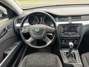 Superb Combi 2.0 TDI 103kw M6 - 7