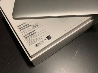 Macbook Air 13-palcový / 2014 - 7