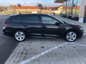 ŠKODA OCTAVIA COMBI STYLE 2,0 TDI 110KW DSG - 7