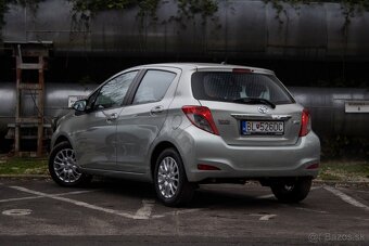 Toyota Yaris 1.33I Dual VVT-i Active - 7