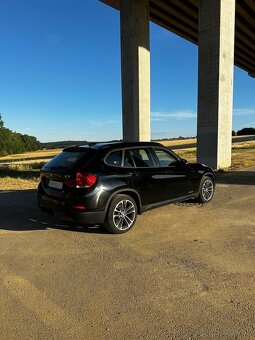 Predám BMW X1  20d - 7