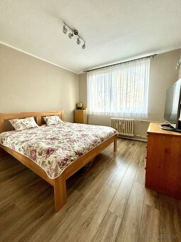 Na predaj 4 izbový byt s balkónom, Hlohovec, Vinohradská - 7