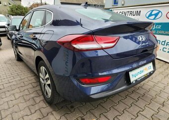 Hyundai i30 1.4-FASTBACK-KAMERA-ZÁRUKA - 7