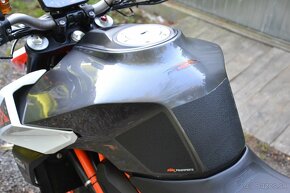 KTM 1290 SUPER DUKE R - 7