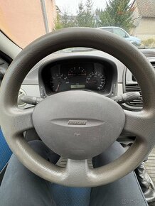 Fiat Punto 1.2 benzín - 7