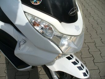 Honda PCX 125 i - 7