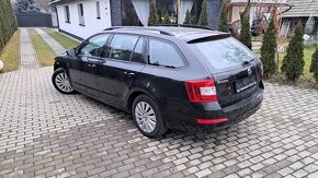 Škoda OCTAVIA Combi TDI - 7