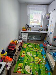 Akcia do 31.12.2024 - 5000 EUR - Predám 3+1 byt so záhradkou - 7