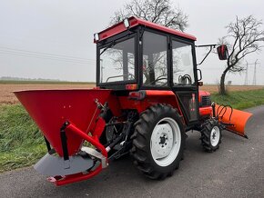 Japonský traktor KUBOTA GL 22 Diesel  3 válec, 22HP - 7