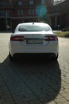 Jaguar XF 2.2 TDI, AWD, ročník 2014 - 7