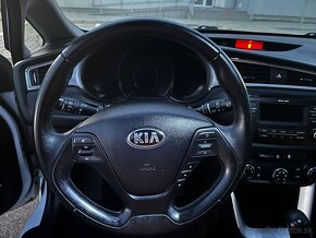 KIA Ceed 1.4 benzín - 7