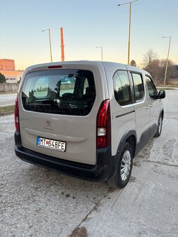 Peugeot Rifter 1.2 PureTech - 7