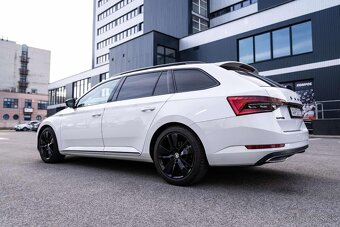 Superb Facelift Sportline 2.0 TDI DSG Pano/Canton/Virtual - 7