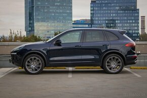 Porsche Cayenne 3.0 Diesel Tiptronic 196 kw - 7