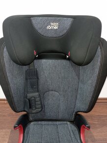 Predám detskú autosedačku Britax Romer kidfix xp - 7