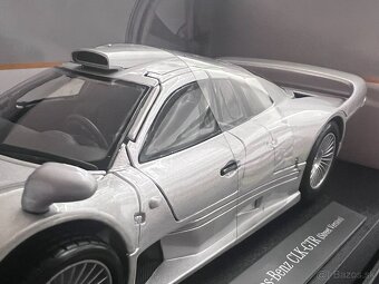 1:18 Mercedes-Benz CLK-GTR Street Version - MAISTO - 7