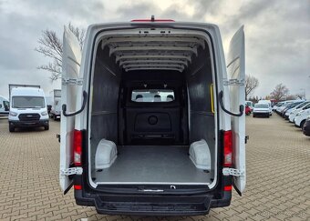 Volkswagen Crafter L3H2 2018, 7-miestne 2,0TDi/140Hp - 7