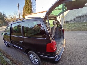 VOLKSWAGEN SHARAN 2.0 TDI  103KW - 7