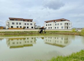 SKOLAUDOVANÉ Predaj 3 izb. bytu s balkónom, Nová Tehelňa, Se - 7