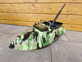 Panzer Carp Camouflage zavážacia loďka 18000mah batéria - 7