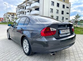 Predám BMW e90 318D 100Kw - 7