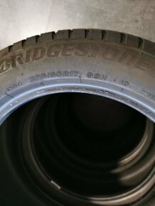 Bridgestone Blizzak LM 001 225/50 R17 98H - 7