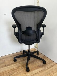 Herman Miller Aeron Remastered Full - 7