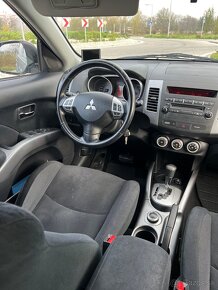 Mitsubishi outlander 4x4 benzin automat - 7