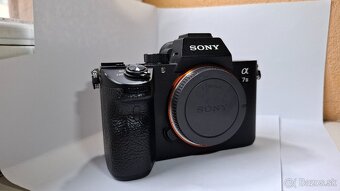 Sony A7III - stav ako nový - 7