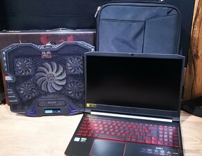 Acer Nitro 7 / i5 9300H / 16GB RAM / GTX 1660 Ti - 7