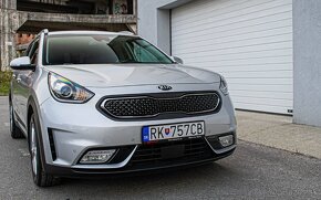 Kia Niro 1.6GDi Hybrid Platinum 104kW (Benzín+Elektrina) - 7