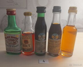 MINI FĽAŠTIČKY S  ALKOHOLOM - 7