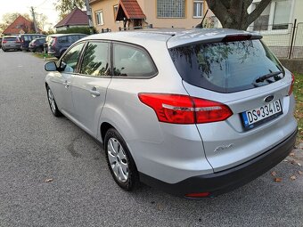 Ponúkam na predaj Ford Focus Kombi mk3  Motor: 1.0 EcoBoost - 7