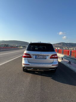 Predám / Vymením Mercedes ML 350 - 7