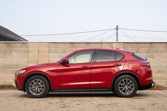 Alfa Romeo Stelvio - 7