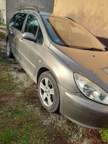 Predám Peugeot 307 2.0 hdi 80kw r.v 2004 - 7