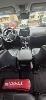 TOYOTA LAND CRUISER 2.8D - 7