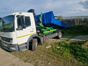 Mercedes Atego 1218 nosič kontajnerov s hydraulickou rukou - 7