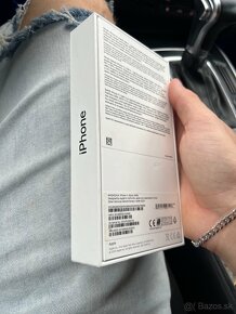 iPhone 11 Black |64GB| - 7